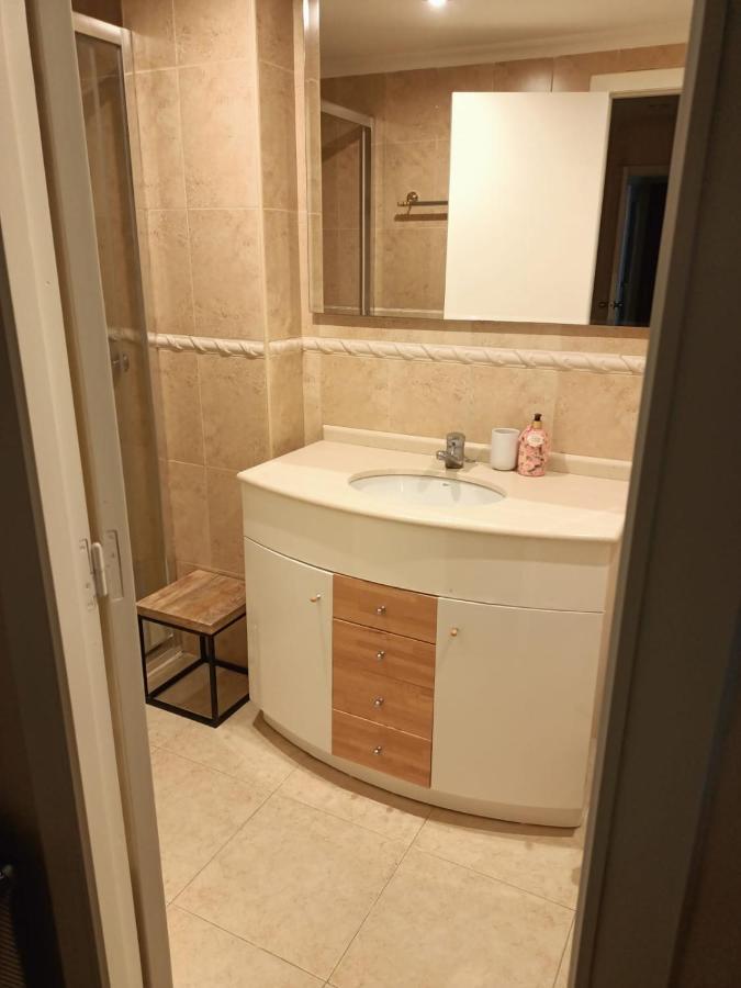 Private Room In A Shared Flat In Castellon 카스텔론델라플라나 외부 사진